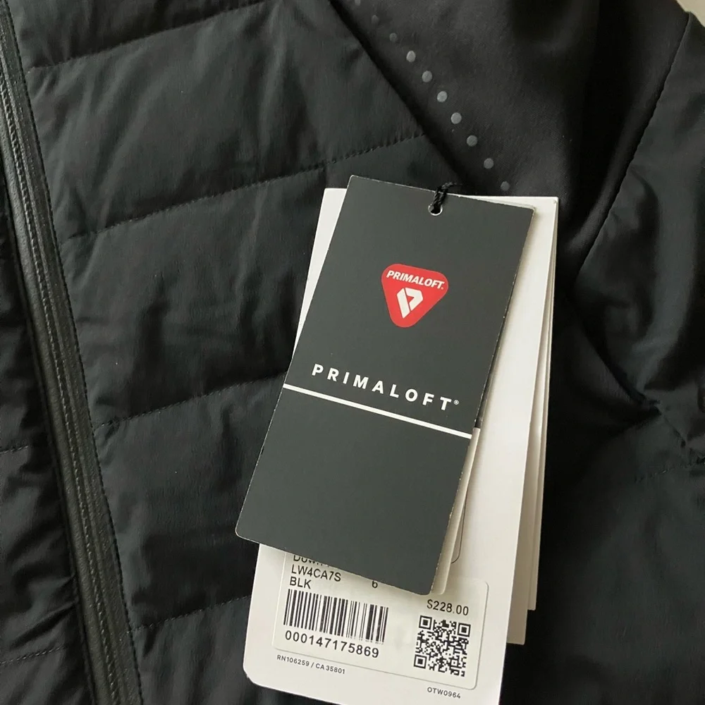 Lululemon Down For It All Jacket (Size 6) NWT - Picture 14 of 16